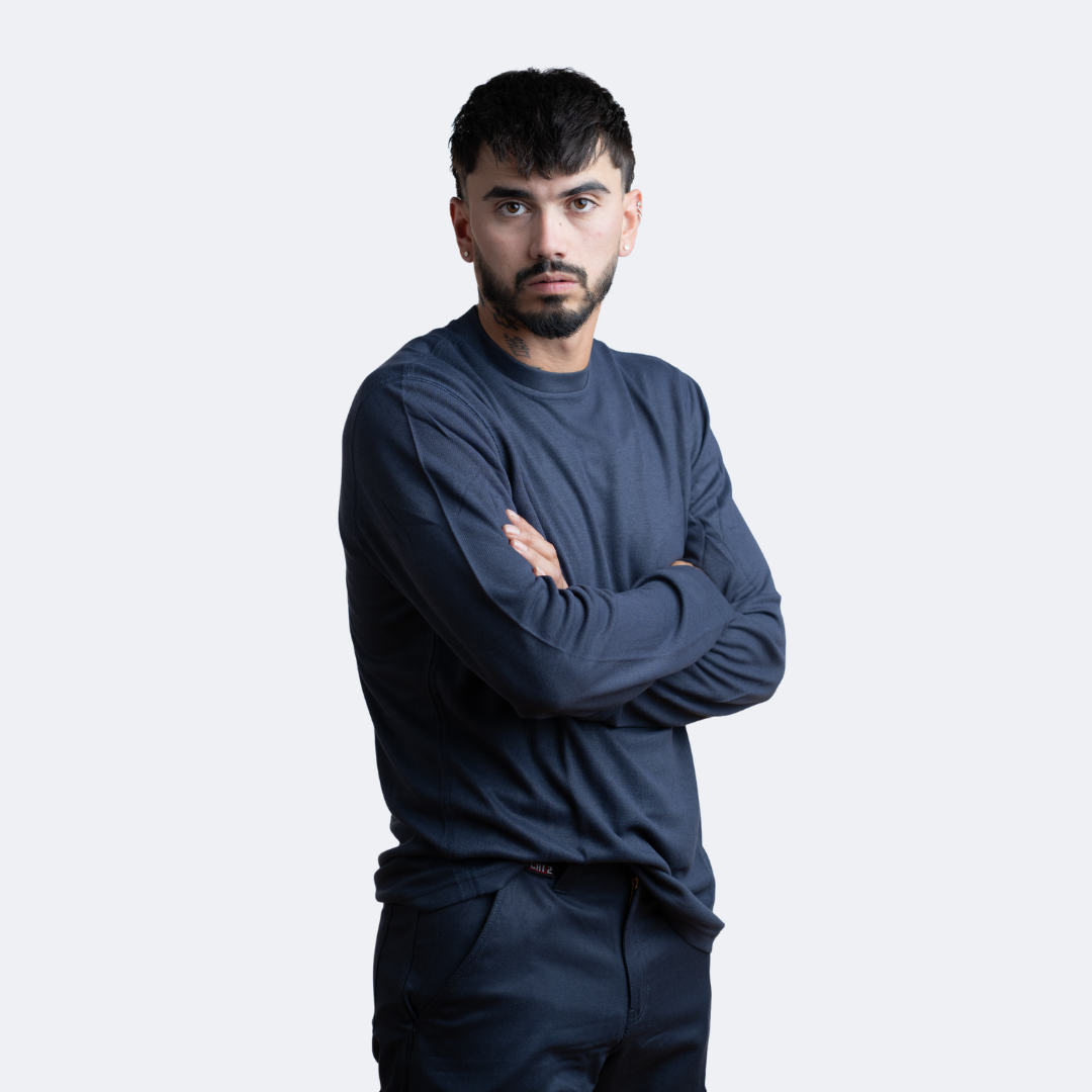 MWG TRANSMISSION Men's FR Base Layer Long-Sleeve. Men's FR Shirt is navy. Men's FR Shirt is CAT 2 FR.